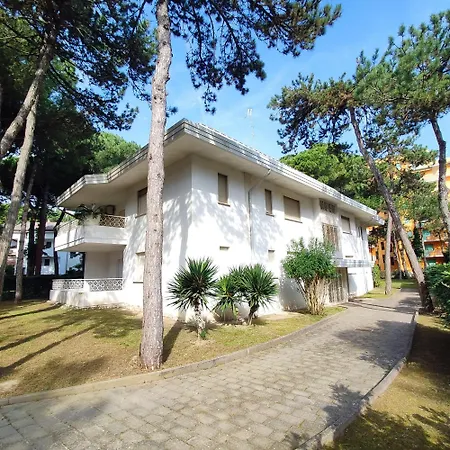 Апартаменты Billa *