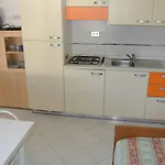 Billa 公寓 利尼亚诺萨比亚多罗