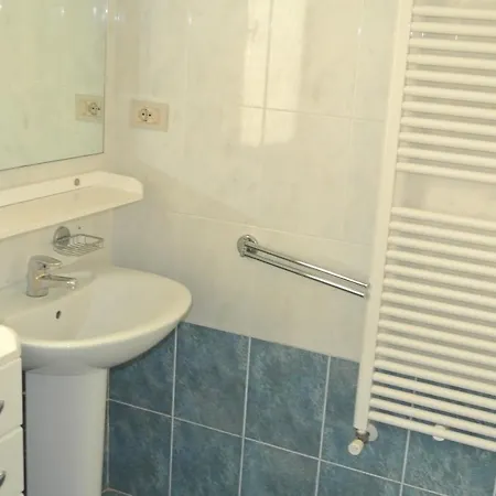 Billa * Λινιάνο Σαμπιαντόρο